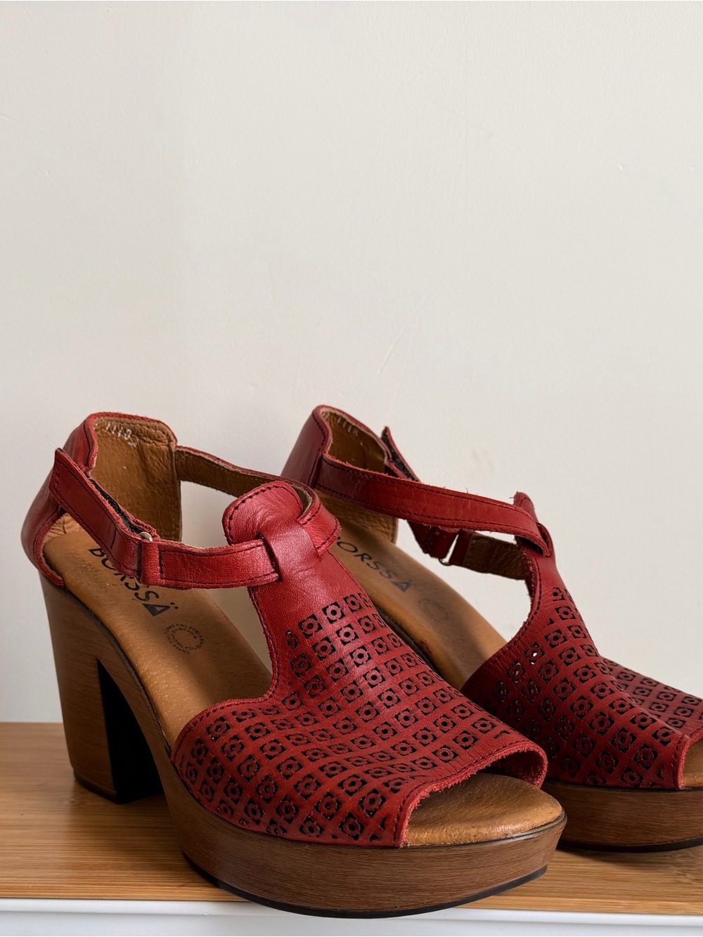 Borssä Red Leather Platform Sandals | Boho Chunky Heel Comfort Shoes